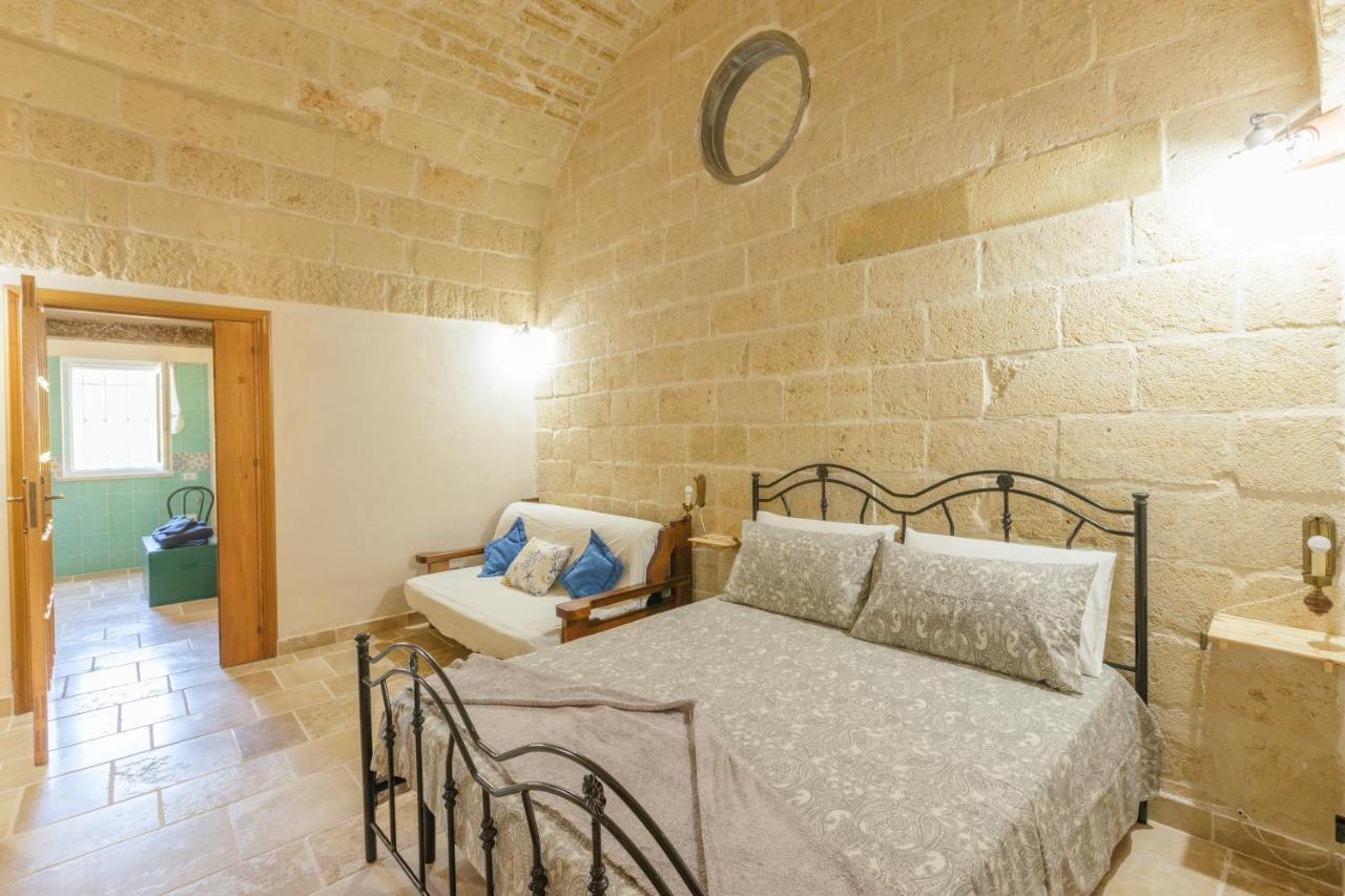 Aparthotel Casolare Lodedo Ceglie Messapica Exterior foto