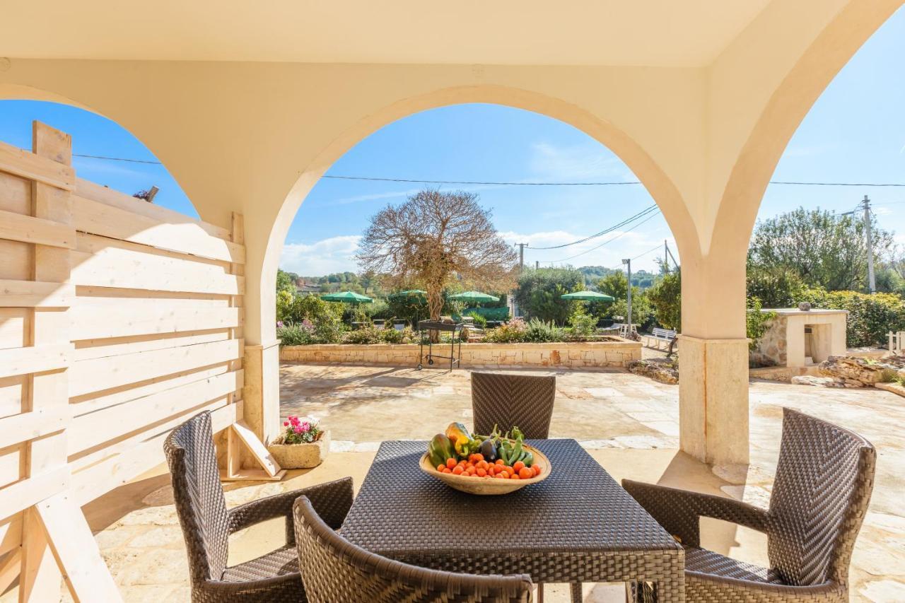 Aparthotel Casolare Lodedo Ceglie Messapica Exterior foto